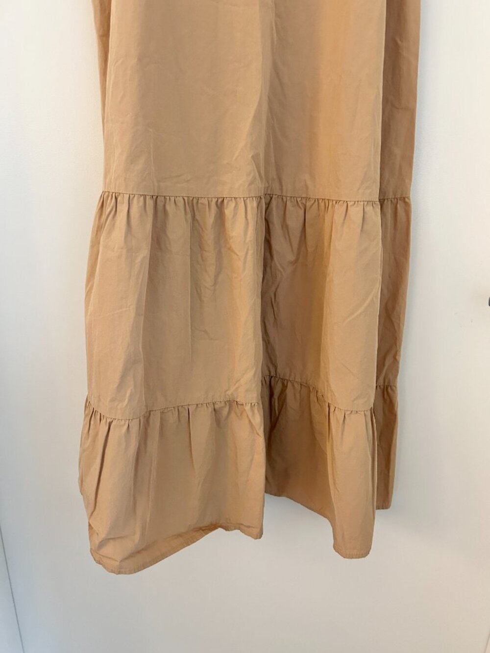 Madewell Button-Back Tiered Midi Sundress in Earthen Sand Size 10 - Picture 6 of 8